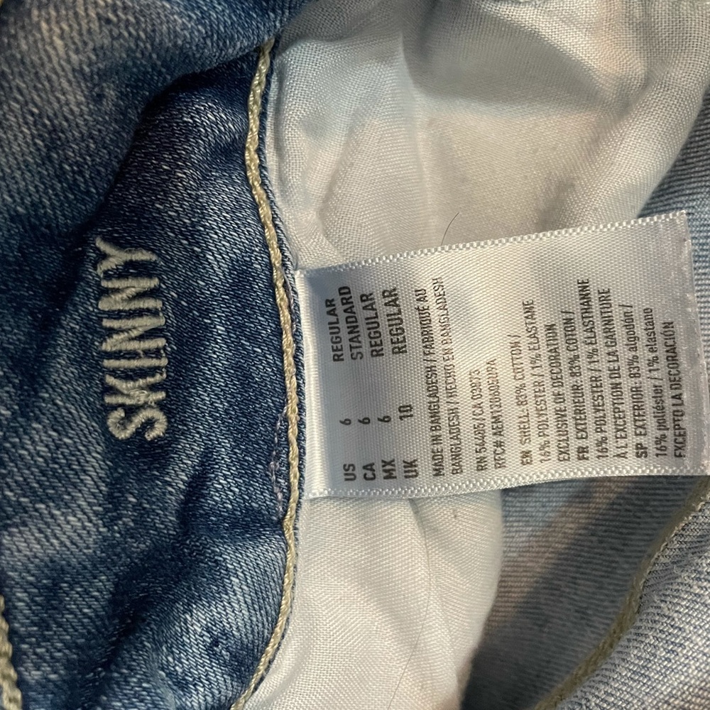 AEO High Rise Skinny Jeans EUC Size 6 Acid Wash - Picture 6 of 8